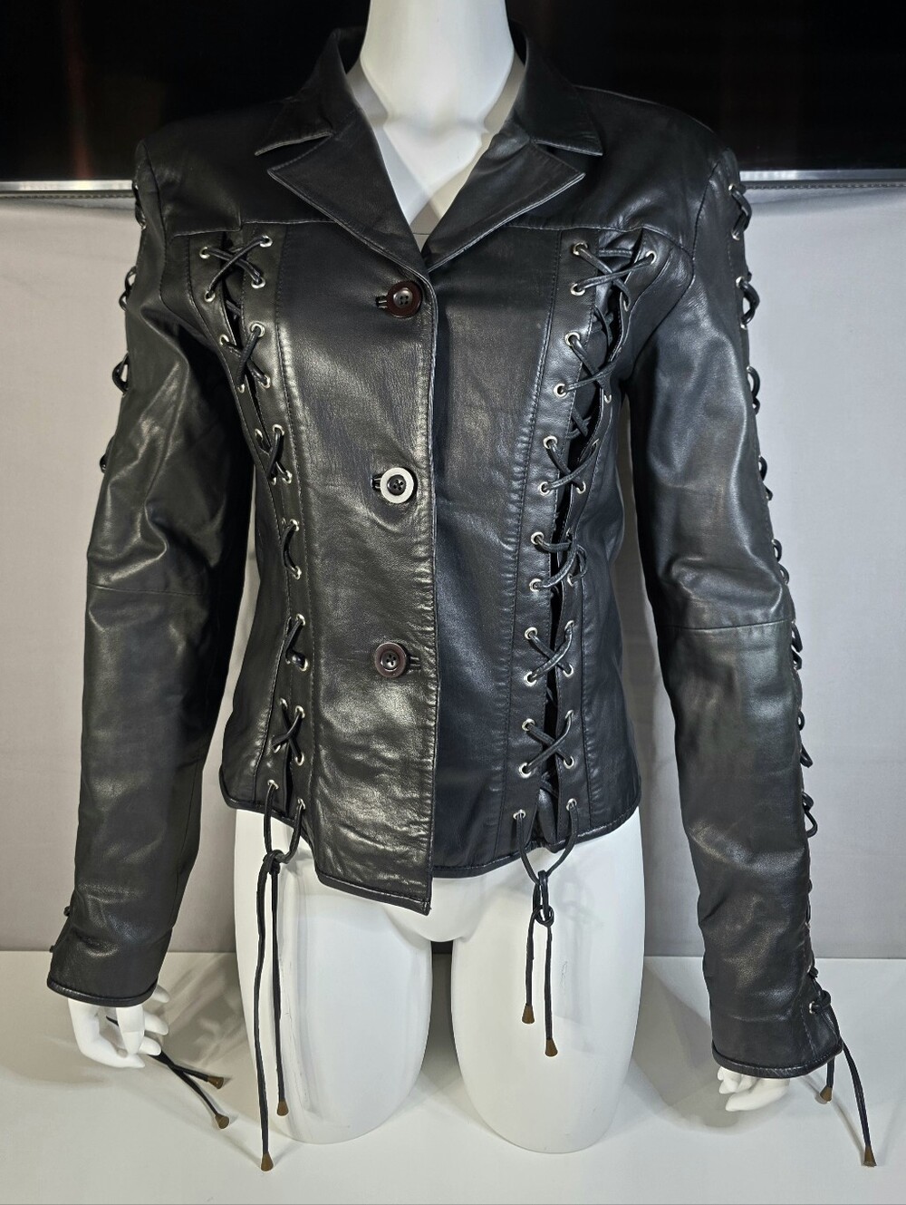 Leather 9000 Vintage Rare leather lace-up jacket Size XL (S)